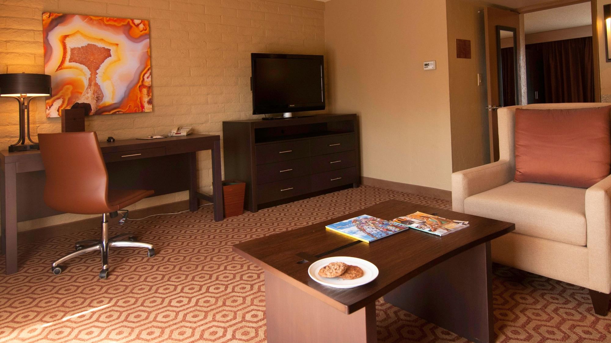 Doubletree Suites By Hilton Tucson-Williams Center Exterior foto
